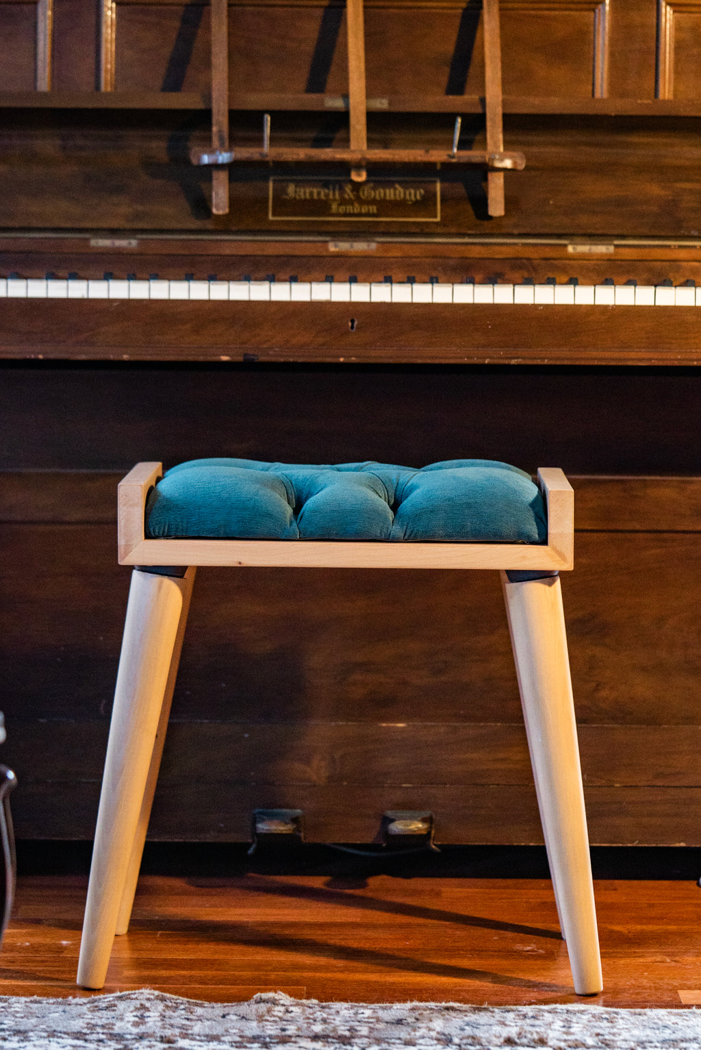 Solid Wood Piano Bench with Leather Upholstered Seat – Wooden Keyboard Stool