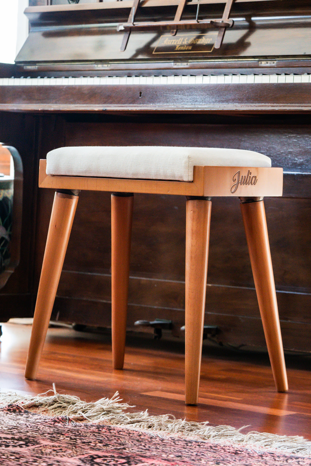 Solid Wood Piano Bench with Leather Upholstered Seat – Wooden Keyboard Stool